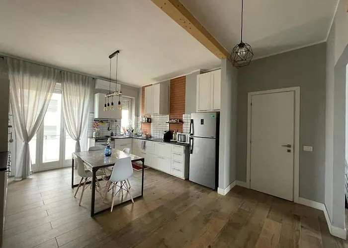 Ca' Fola Apartment *